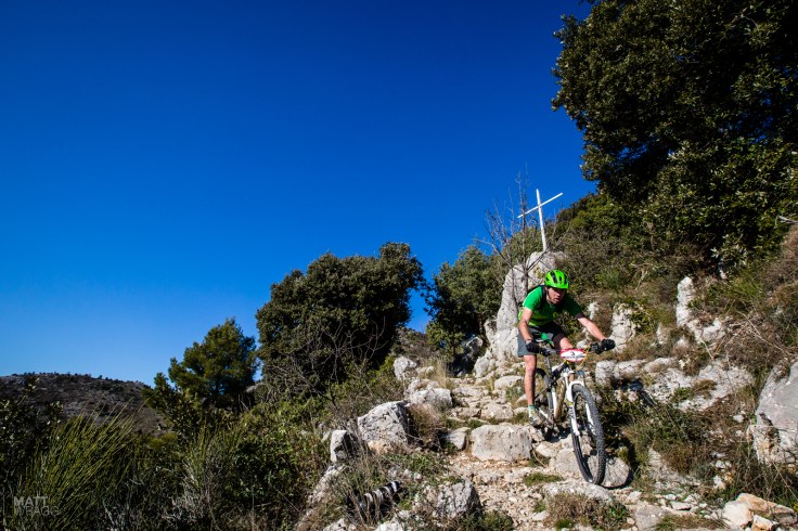 Thomas Lapeyrie on the way to second